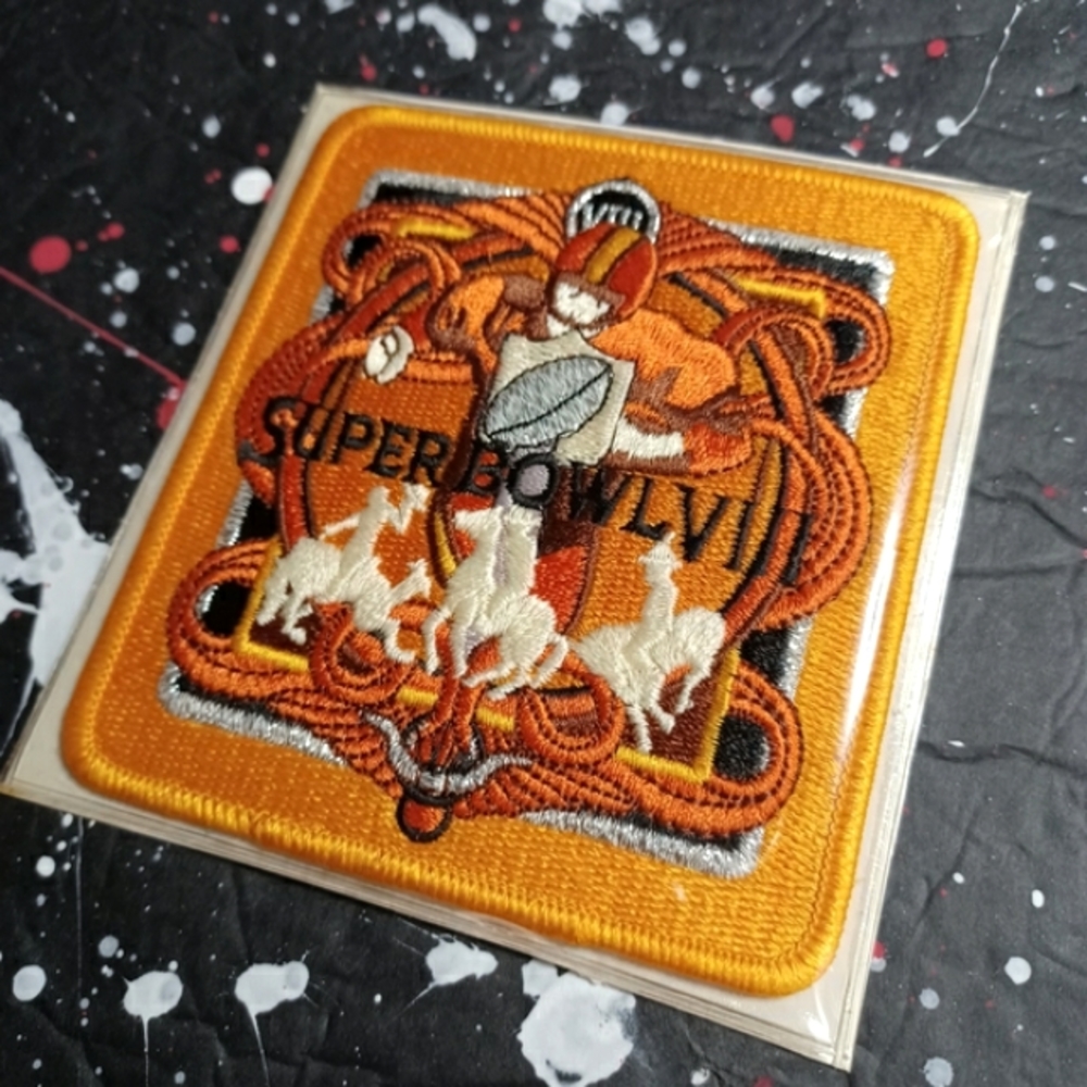 Super Bowl VIII throwback 1974 sealed deadstock NFL promo tribute patch RARE - Picture 2 of 7